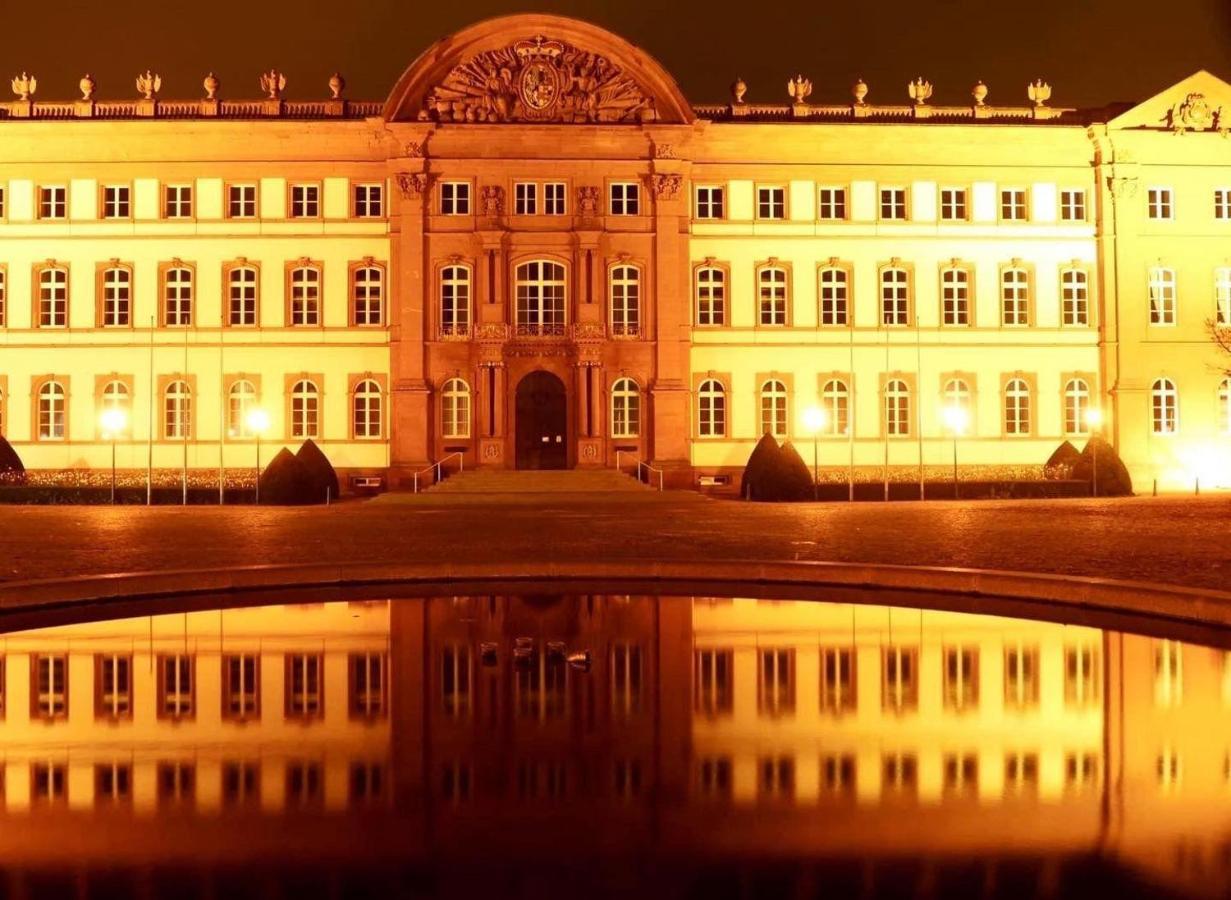 Das-Lagerhaus-Kleine-Oase Apartamento Zweibrücken Exterior foto